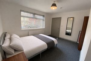 Photo 6- click for photo gallery